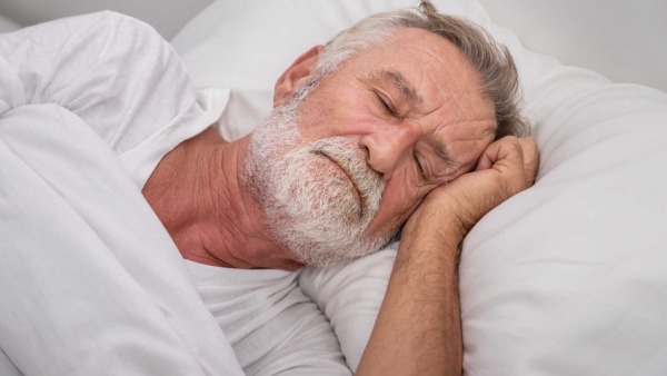 Um sono saudável reduz o risco de doenças cardiovasculares até 74%
